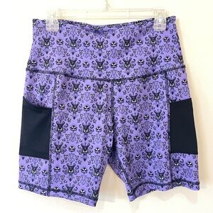 Disney Haunted Mansion wallpaperPatterned Women's Bike Shorts with Black Accents